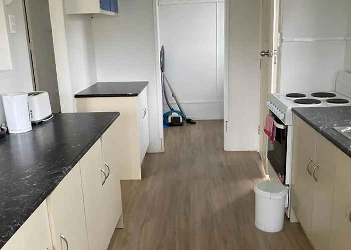 3 Bedrooms Lounge And Kitchen And Bathroom And Laundry 3* Rotorua
