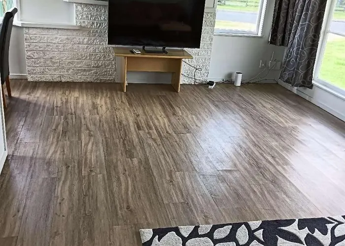 3 Bedrooms Lounge And Kitchen And Bathroom And Laundry 3*